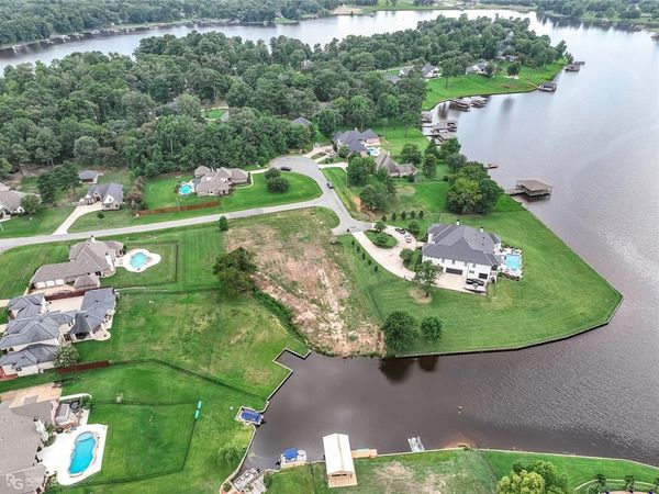 1104 Long Key Circle , Benton, LA 71006