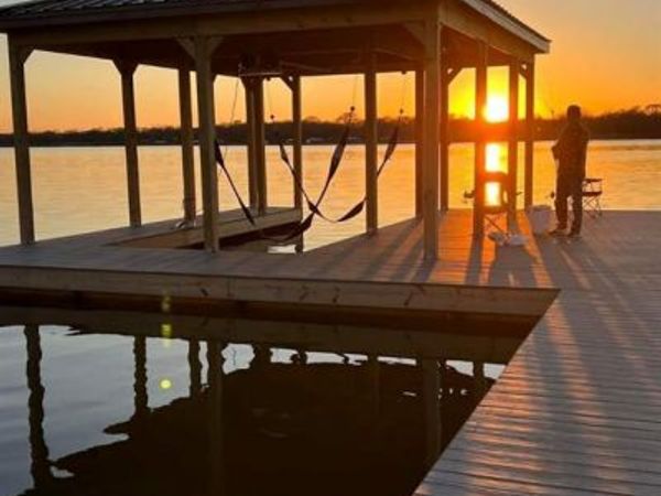 299 Sunset Cove, East Tawakoni, TX 75472