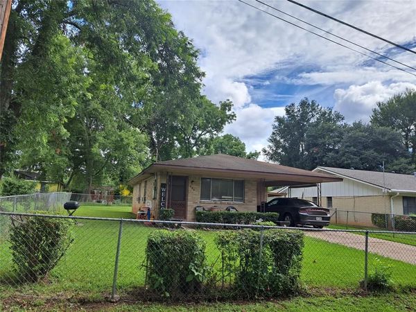 546 Barry Street , Shreveport, LA 71104