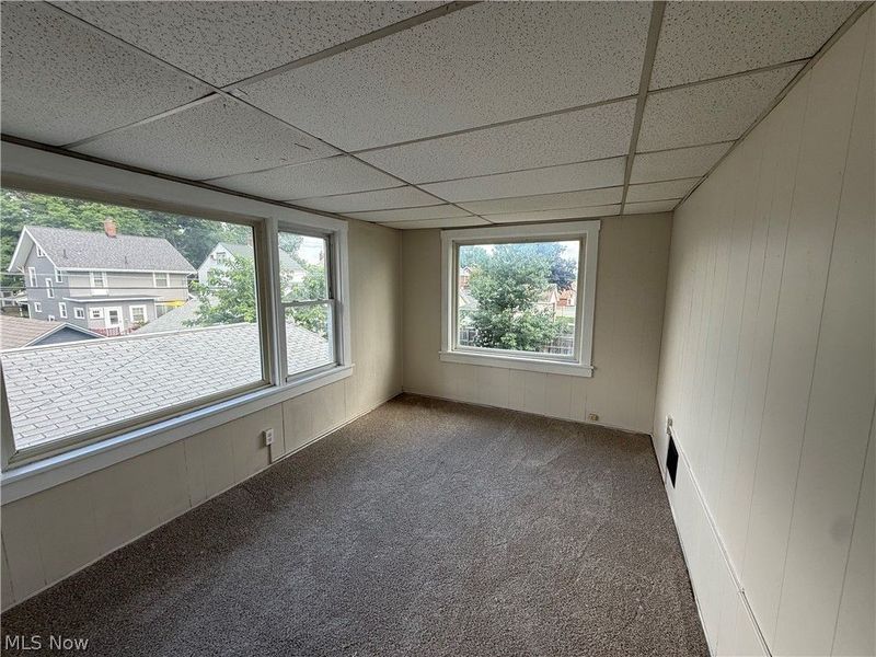 301-303 Roslyn Avenue NW, Unit 303, Canton, OH 44708 Photo 15
