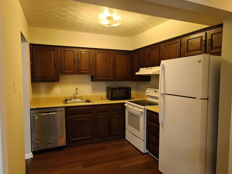 1540 Slade Avenue , Unit 303, Columbus, OH 43235 Photo 7