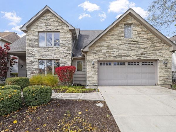 1319 Cranbrook Circle , Aurora, IL 60502