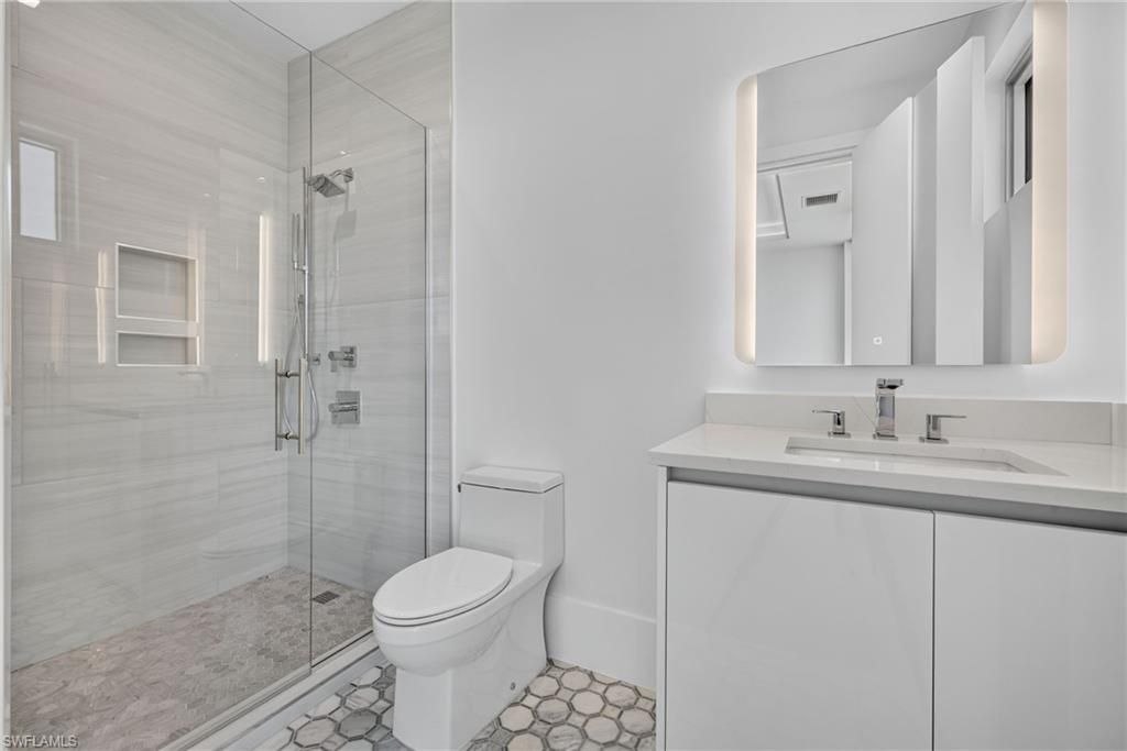 1165 8th St S, Unit #201, Naples, FL 34102 Photo