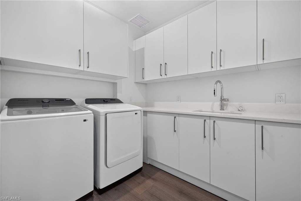 1165 8th St S, Unit #201, Naples, FL 34102 Photo