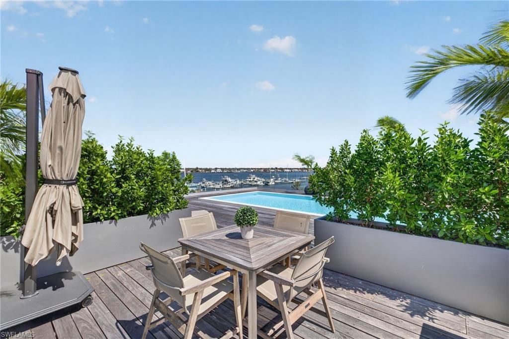 1165 8th St S, Unit #201, Naples, FL 34102 Photo