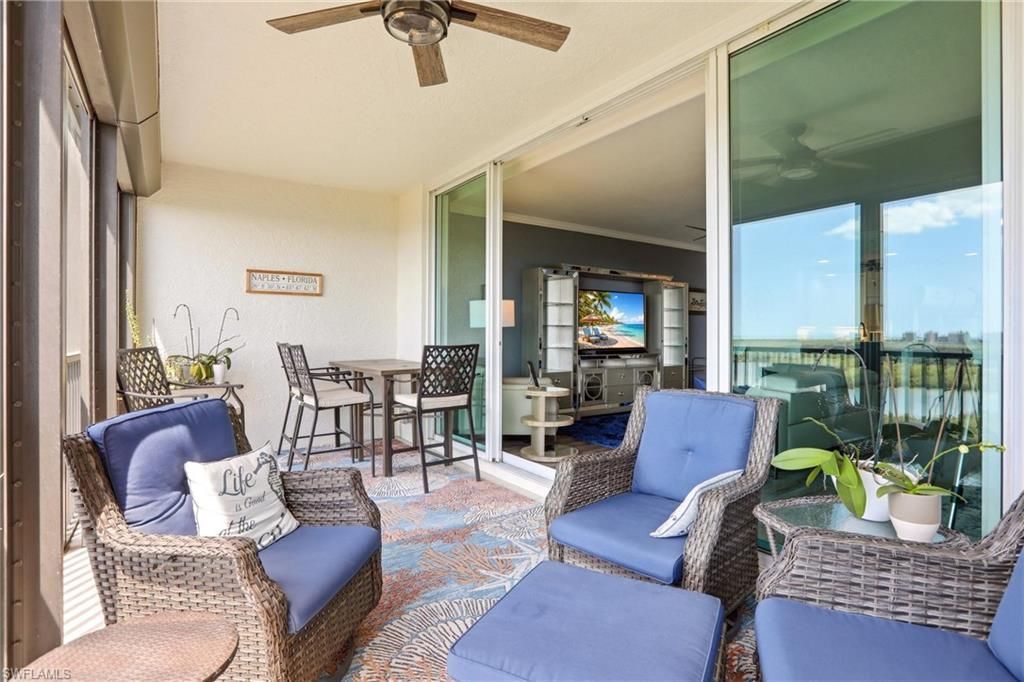 425 Cove Tower Dr, Unit 1002, Naples, FL 34110 Photo