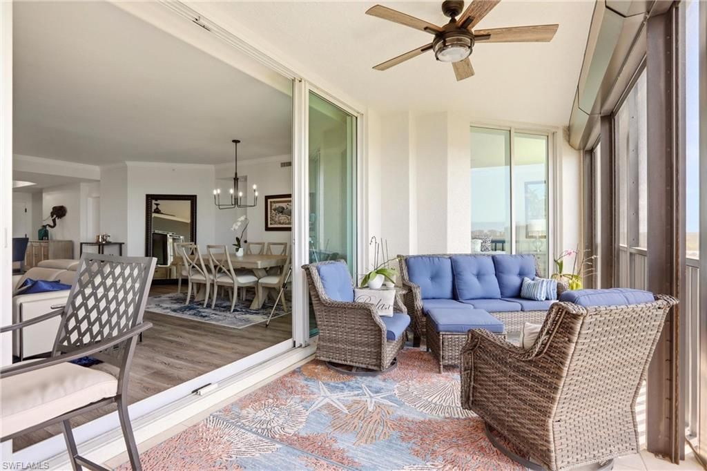 425 Cove Tower Dr, Unit 1002, Naples, FL 34110 Photo