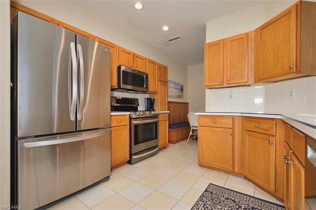 17040 Willowcrest Way, Unit 301, Fort Myers, FL 33908 Photo