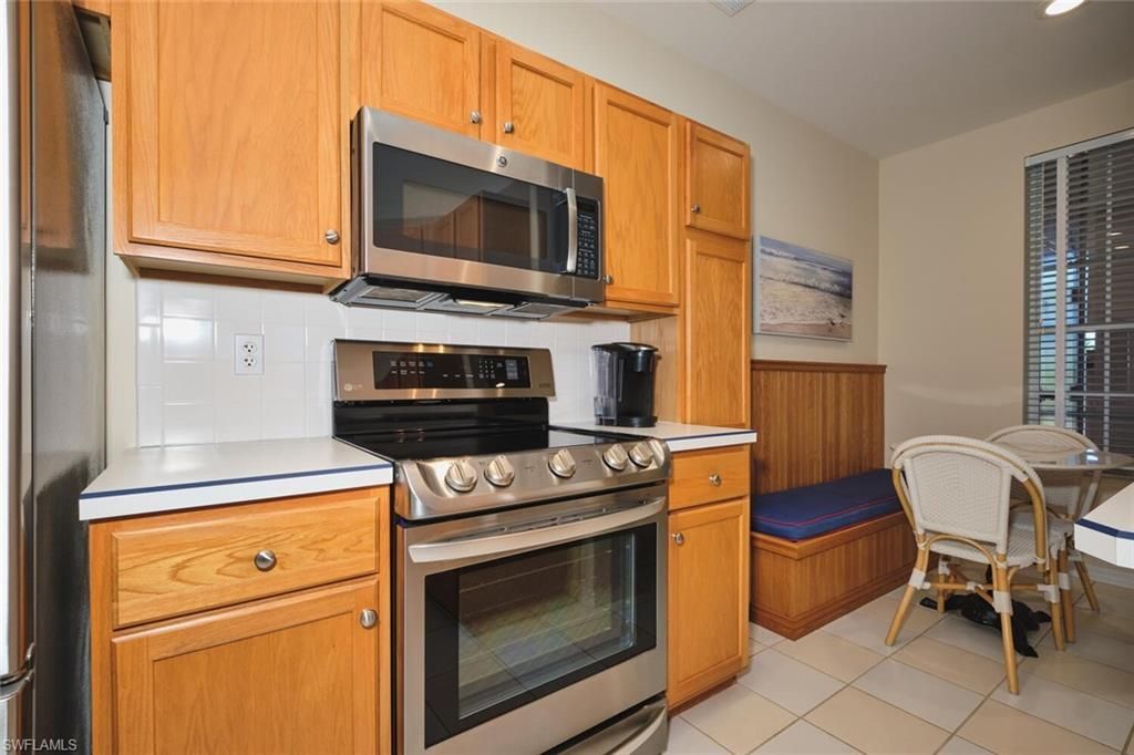 17040 Willowcrest Way, Unit 301, Fort Myers, FL 33908 Photo