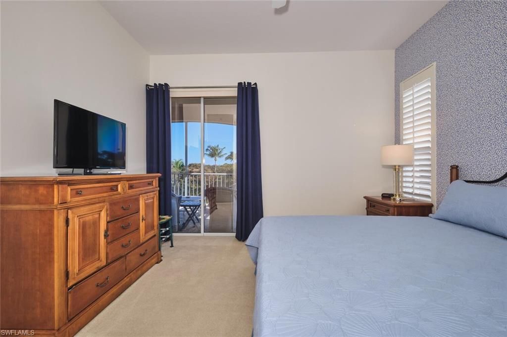 17040 Willowcrest Way, Unit 301, Fort Myers, FL 33908 Photo