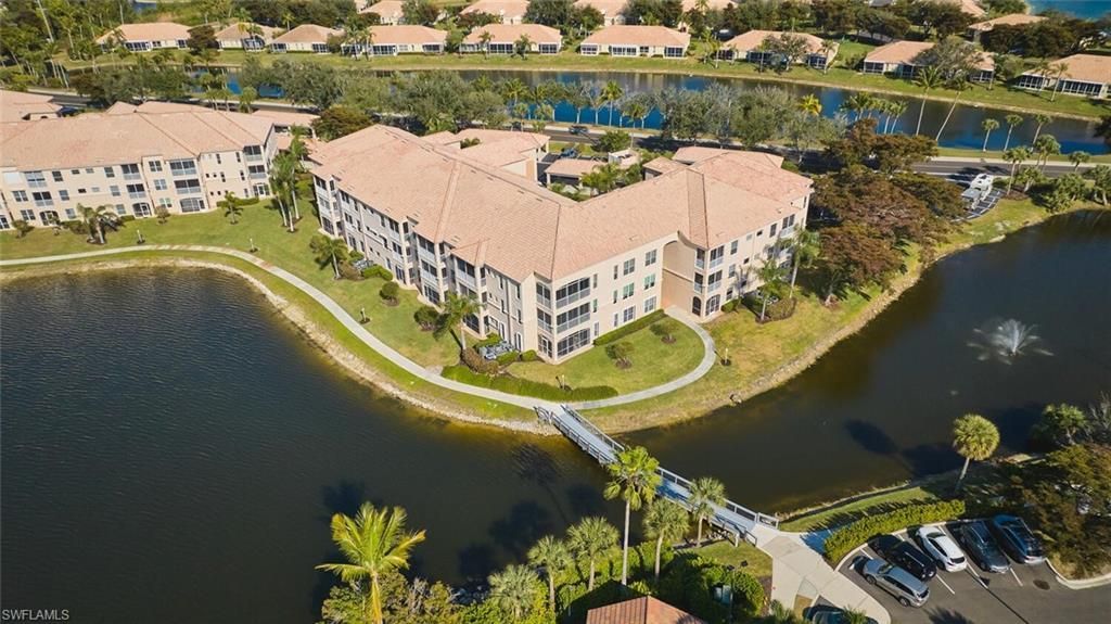 17040 Willowcrest Way, Unit 301, Fort Myers, FL 33908 Photo