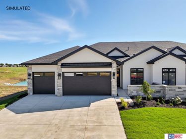 8026 S 43rd Street, Lincoln, NE 68516