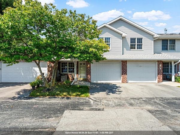 2563 TELLURIDE, UNIT #L, Green Bay, WI 54313