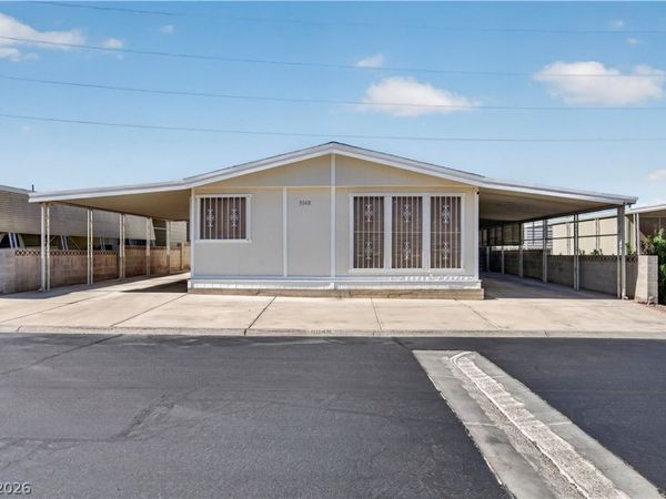 5048 Royal Avenue, Las Vegas, NV 89103