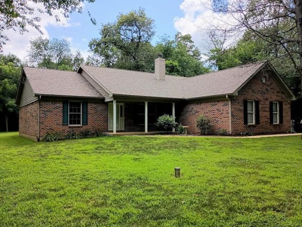 9077 W 1225 N , DeMotte, IN 46310