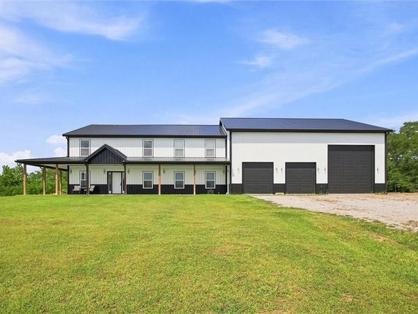 18076 115th Road, Edgerton, MO 64444