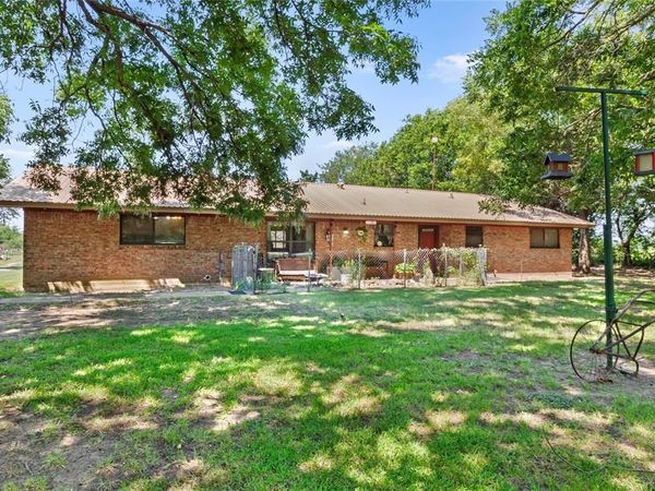 7420 SW County Road 2030, Purdon, TX 76679