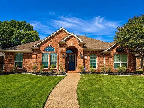 209 Longmeadow Drive, Coppell, TX 75019