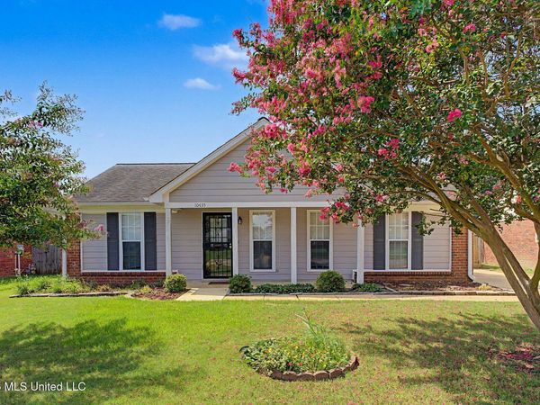 10435 Curtis Drive, Olive Branch, MS 38654