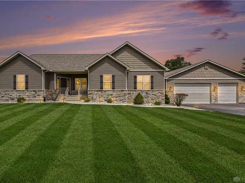 7076 Peters Road, Tipp City, OH 45371 Photo 6