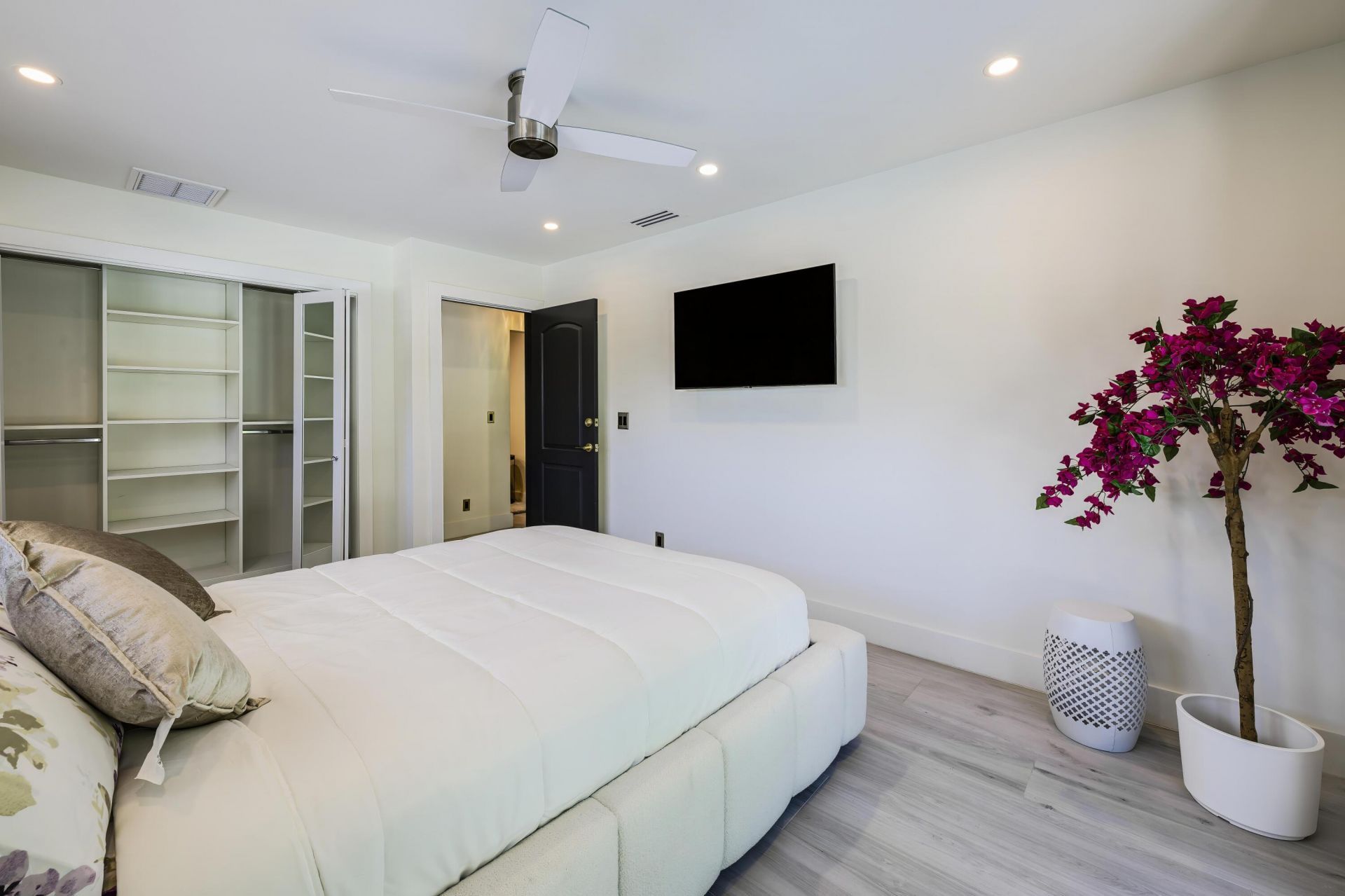 3255 Lakeview Boulevard, Delray Beach, FL 33445 Photo