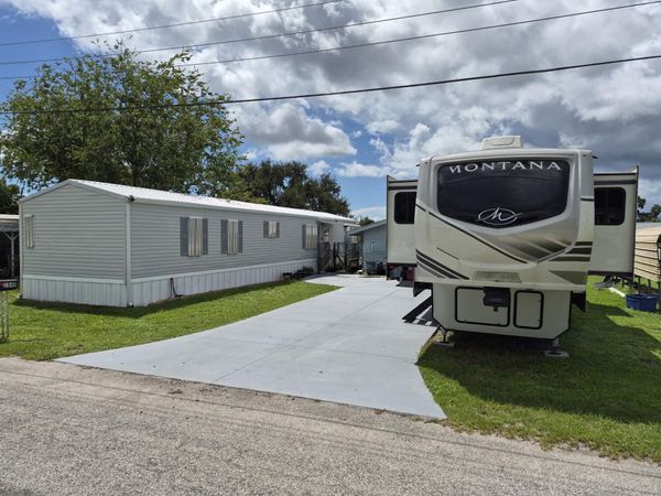 1040 12TH Street, Okeechobee, FL 34974