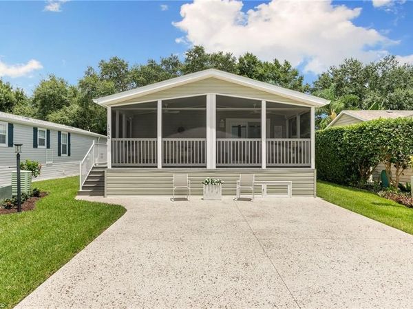 1366 Diamond Lake CIR , NAPLES, FL 34114