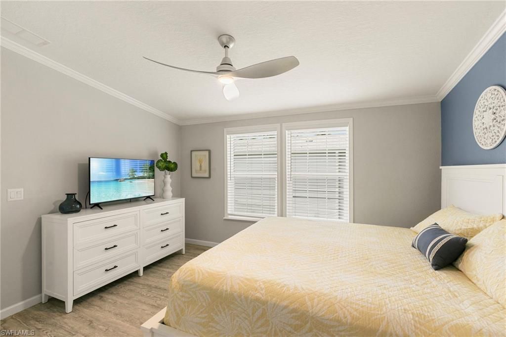 1366 Diamond Lake Cir, Naples, FL 34114 Photo