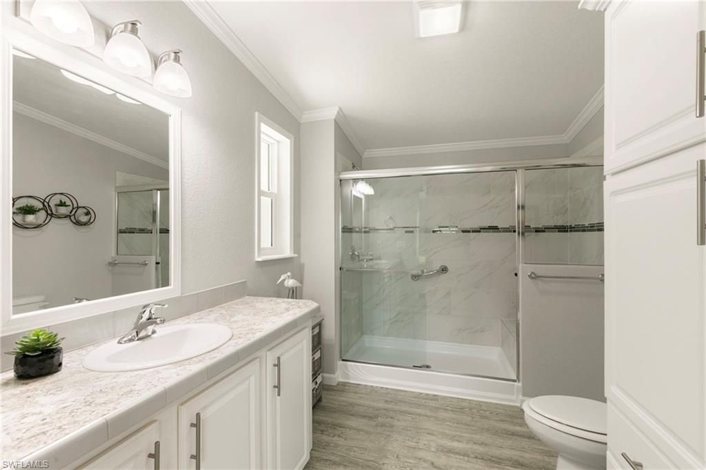 1366 Diamond Lake Cir, Naples, FL 34114 Photo
