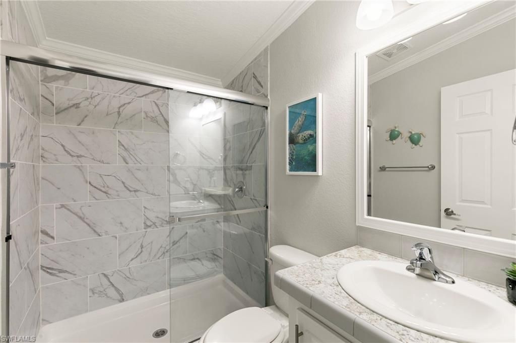 1366 Diamond Lake Cir, Naples, FL 34114 Photo