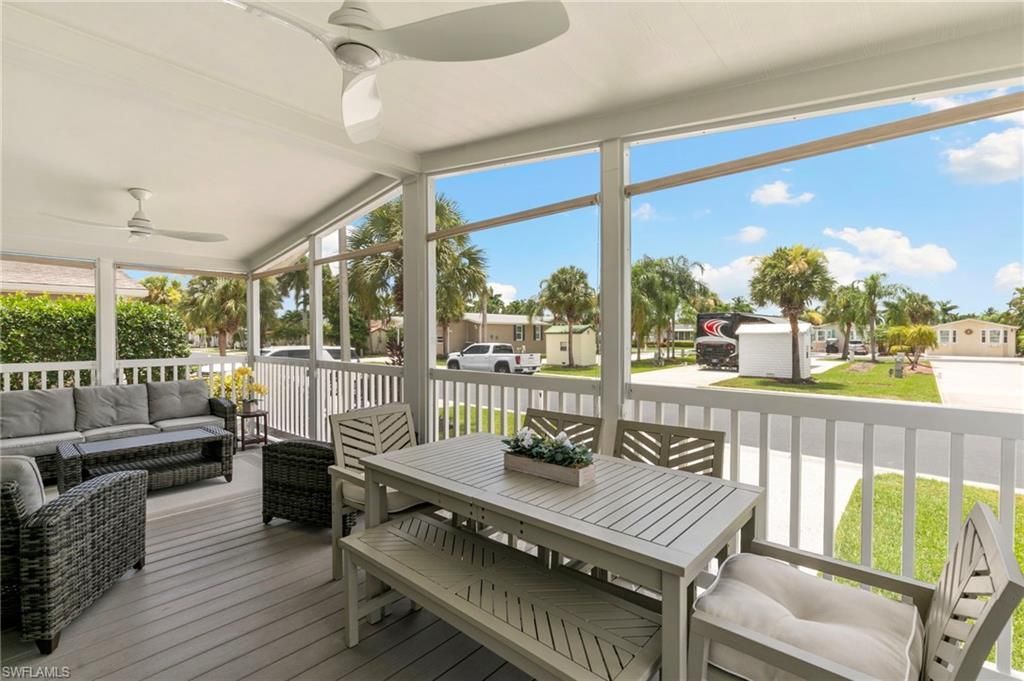 1366 Diamond Lake Cir, Naples, FL 34114 Photo