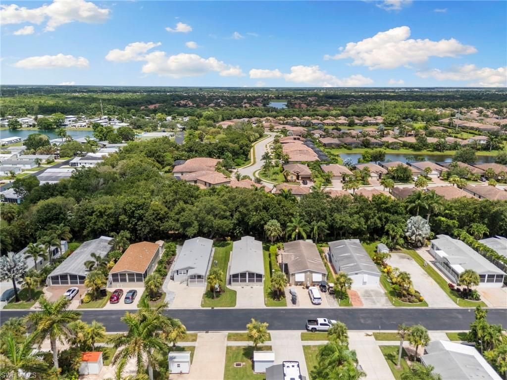 1366 Diamond Lake Cir, Naples, FL 34114 Photo