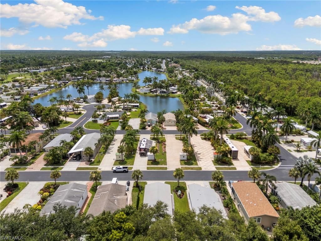 1366 Diamond Lake Cir, Naples, FL 34114 Photo