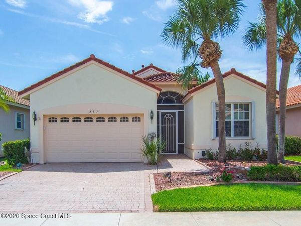 257 NW Toscane Trail , Port St. Lucie, FL 34986