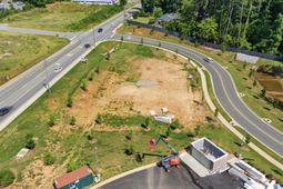 2418 Mineral Springs Road photo 4