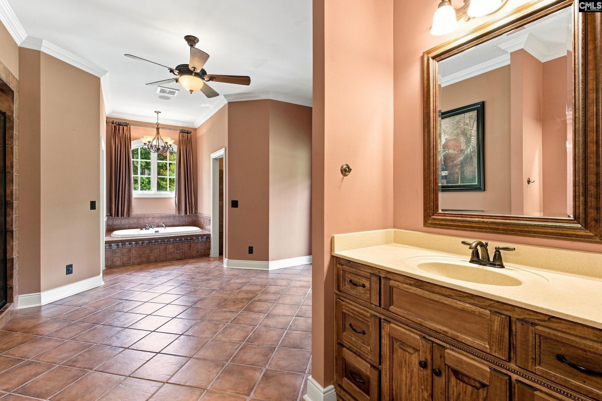 584 Southgate Drive Photo 25