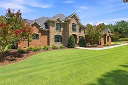 584 Southgate Drive photo 4