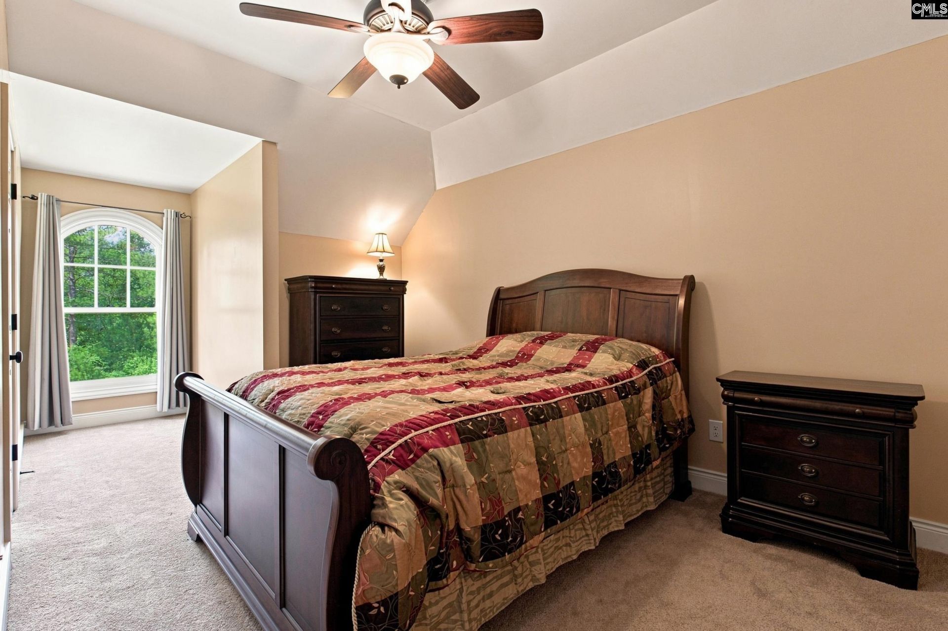 584 Southgate Drive Photo 48