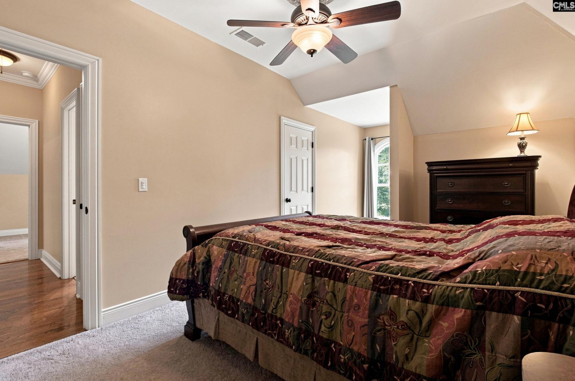 584 Southgate Drive Photo 49