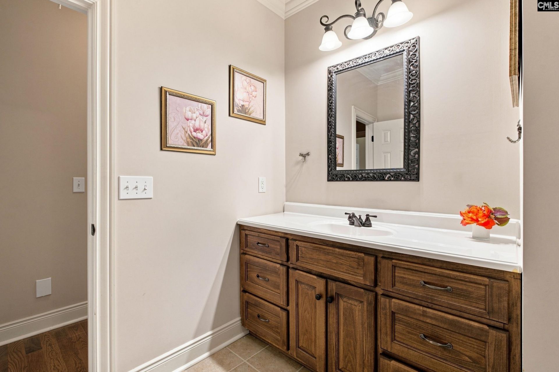 584 Southgate Drive Photo 51