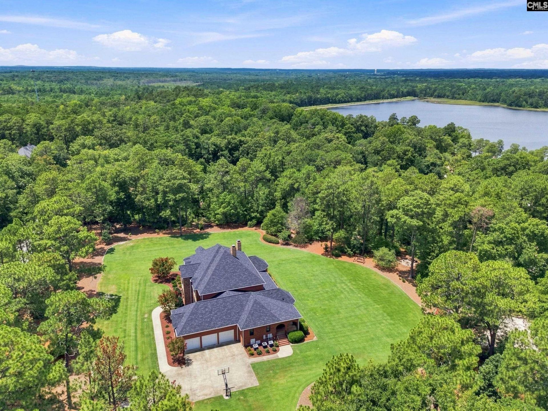 584 Southgate Drive Photo 72