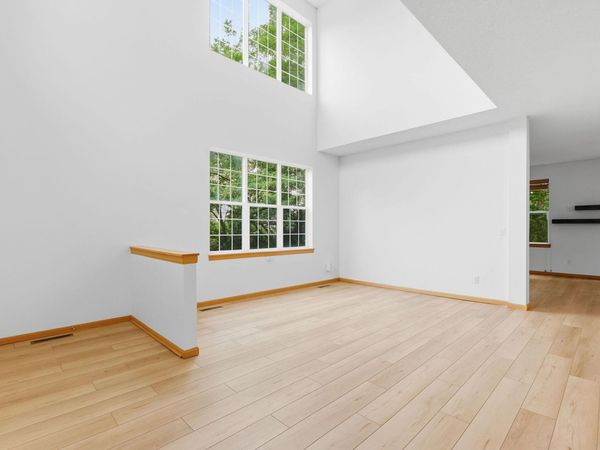 3936 Everest Lane N, Plymouth, MN 55446