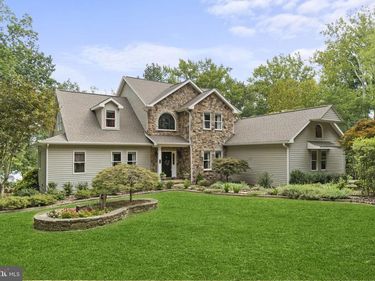 30 IRONWOOD , MONTROSS, VA 22520