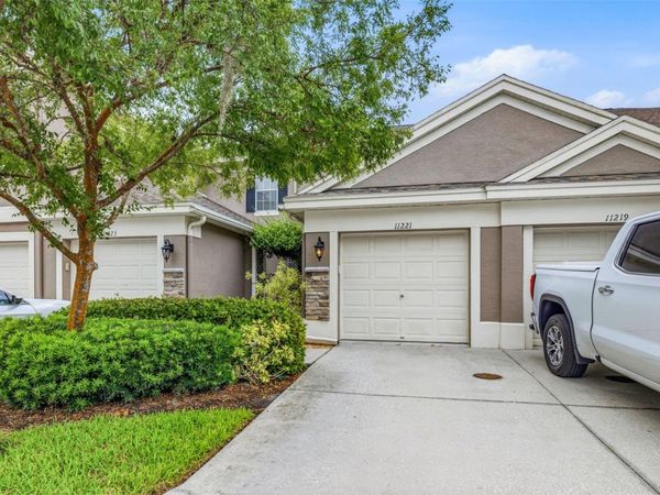 11221 WINDSOR PLACE CIRCLE , TAMPA, FL 33626