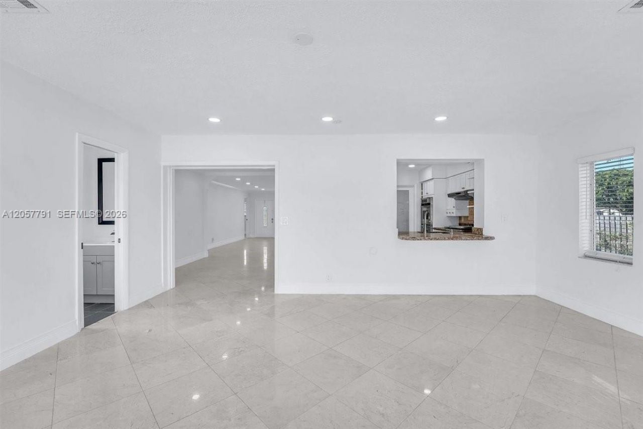 2005 N 36th Ave , Hollywood, FL 33021 Photo