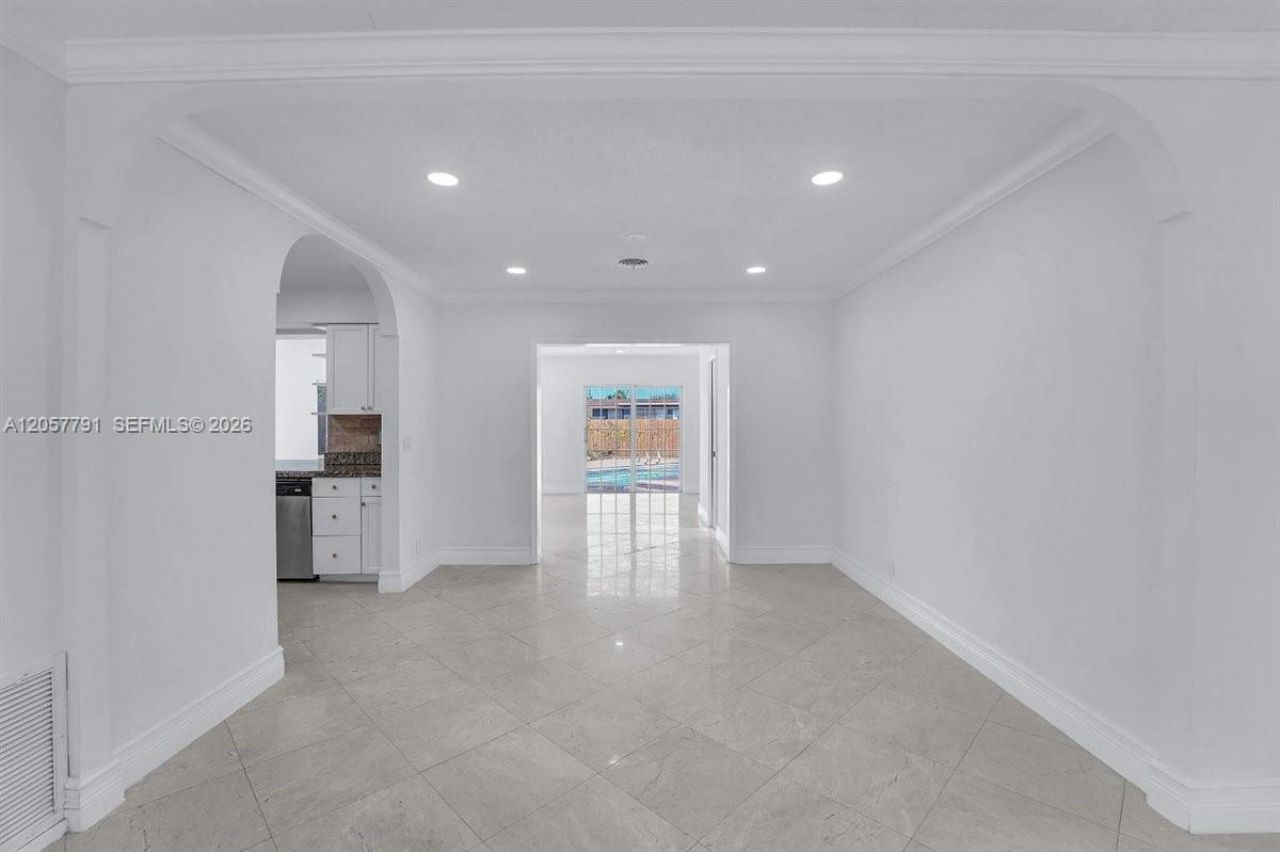 2005 N 36th Ave , Hollywood, FL 33021 Photo