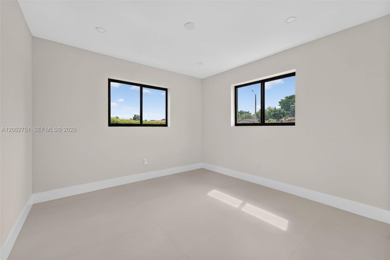 6514 SW 107th Pl , Miami, FL 33173 Photo