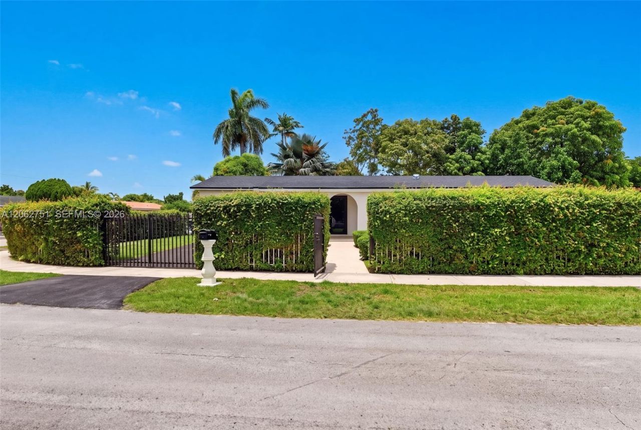 6514 SW 107th Pl , Miami, FL 33173 Photo