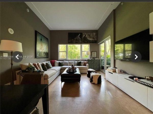 20000 E Country Club Dr, Unit 114, Aventura, FL 33180