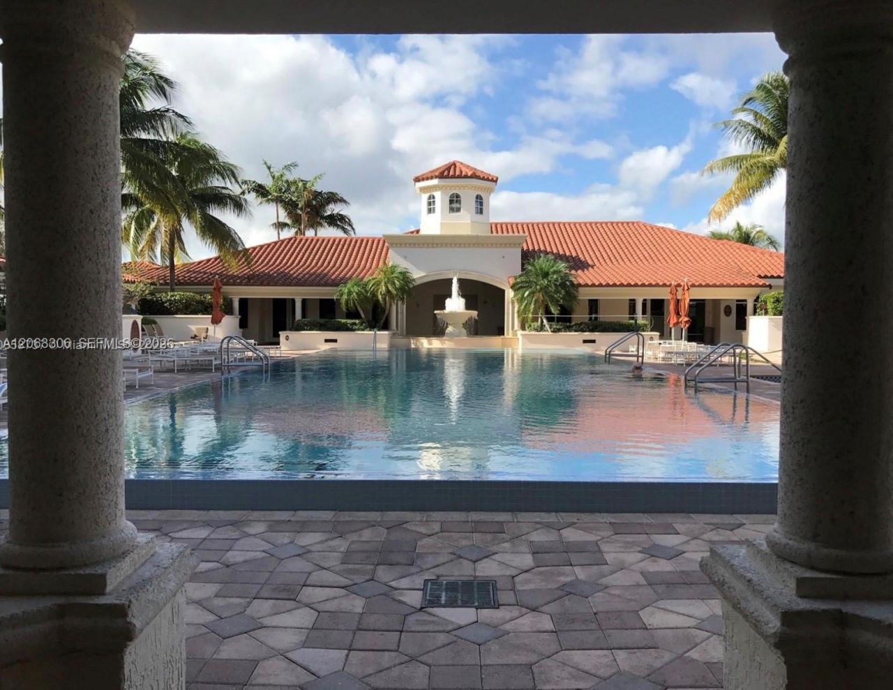 20000 E Country Club Dr, Unit 114, Aventura, FL 33180 Photo